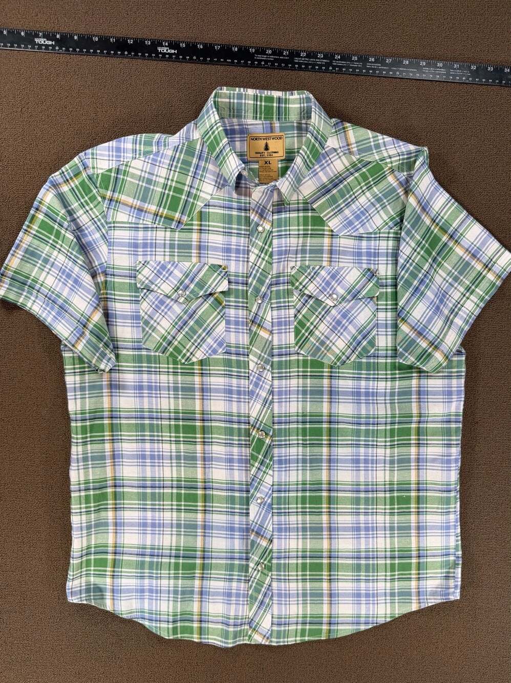 North West Wood Men's XL Short Sleeve Western Pearl Snap Plaid Shirt